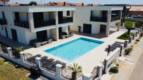 Vila Softic Amra
